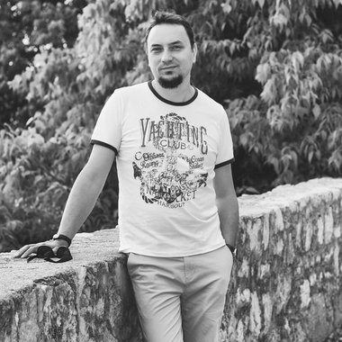 cristian c. - Freelance Drummer
