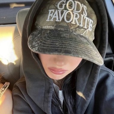 Hanae B. - Freelance Content Creator