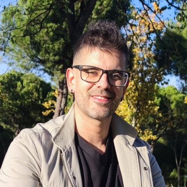 Alejandro M. - Freelance App Designer