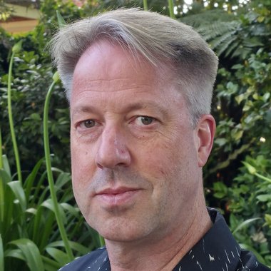 Peter T. - Freelance Developer