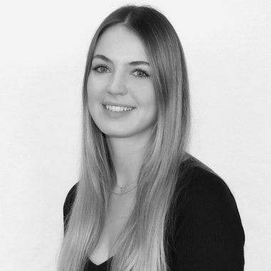 Dayna P. - Freelance Digital Marketer