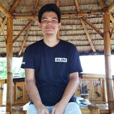 Charlls - Freelance Photoshop Editor