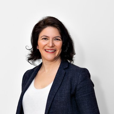 Susana G. - Freelance Flyer Designer