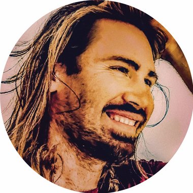 Marcelo L. - Freelance Marketing Strategist