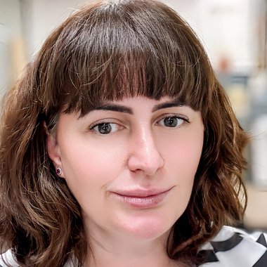 Danielle O. - Freelance Marketer