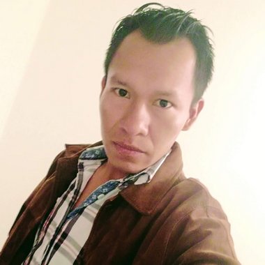 Edward V. - Freelance Studio Manager