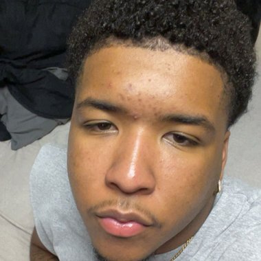 Shiloh W. - Freelance AI Prompt Engineer