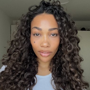 Etien-Sophie T. - Freelance Content Creator