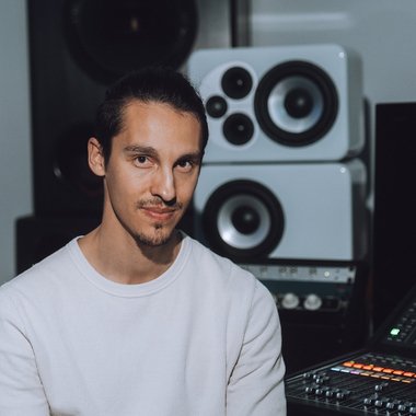 Brandon M. - Freelance Mixing Engineer