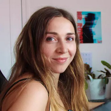 Aude L. - Freelance Motion Graphic Designer