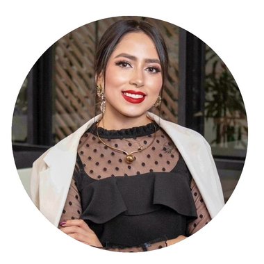 Laura F. - Freelance Web Designer