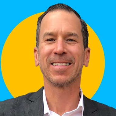 Wade L. - Freelance Graphic Designer