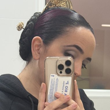 Teresa E. - Freelance Musician