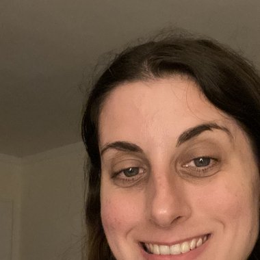 Jessica P. - Freelance Social Media Manager