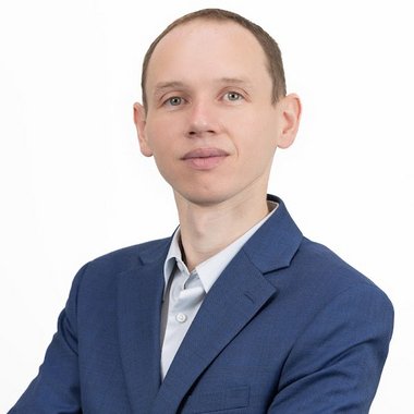Ruslan L. - Freelance Developer
