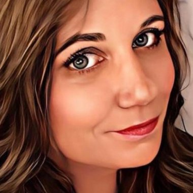 PaulaSisk - Freelance Social Media Manager