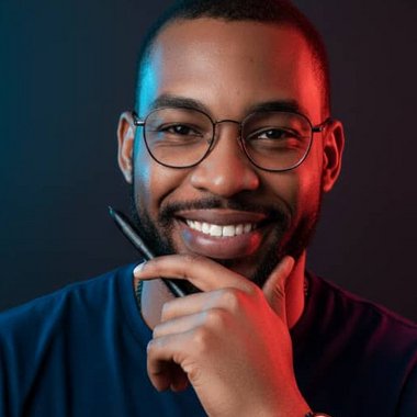 Monin S. - Freelance Video Editor