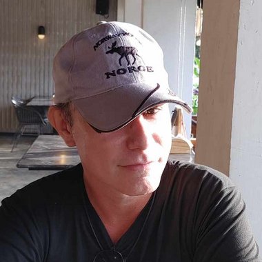 Tamasszollosi - Freelance 3d Animator