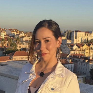 Helena S. - Freelance Screenwriter
