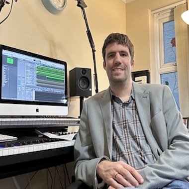 Stephen M. - Freelance Musician