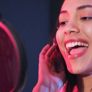 Olivia R. - Freelance Music Composer