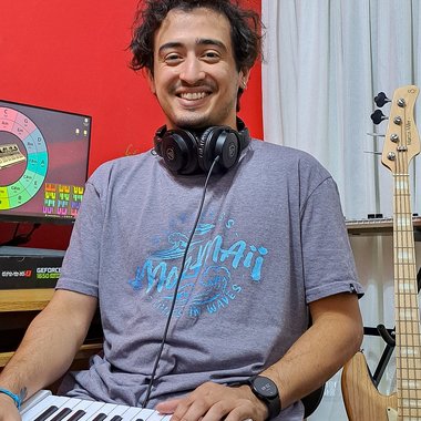 Juan C. - Freelance Drummer