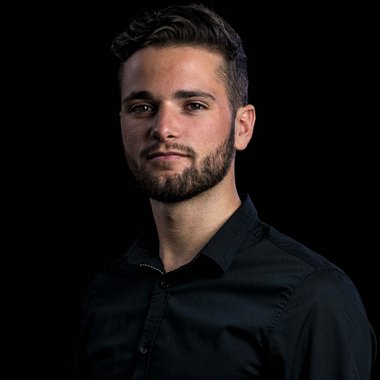 Andrej K. - Freelance Content Strategist