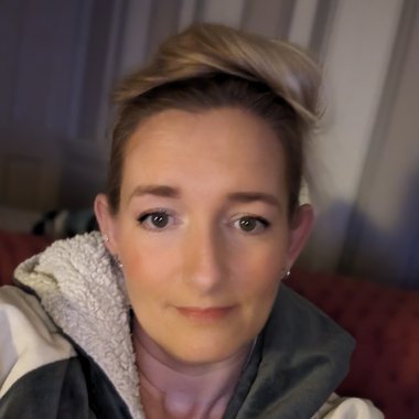 Meredith E. - Freelance Writer