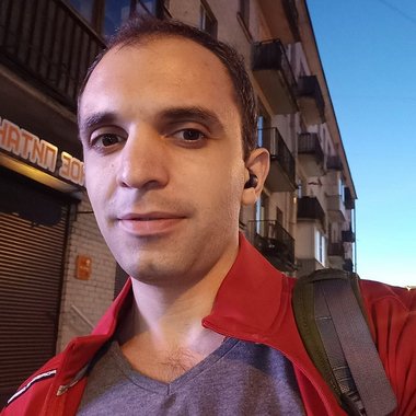 Aram S. - Freelance Ui Designer