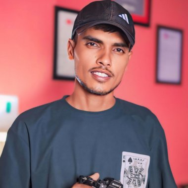 HESSHH..# - Freelance Motion Graphic Designer