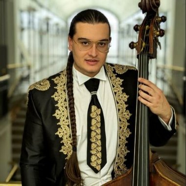 Arthur P. - Freelance Musician