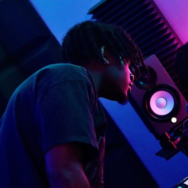 KoreyBeats - Freelance Mixing Engineer