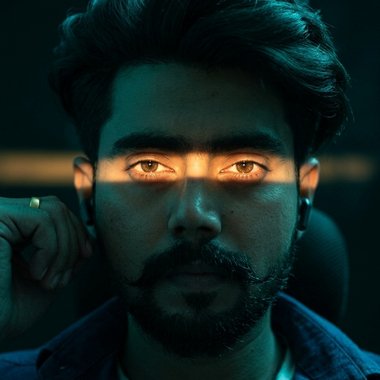 idrees n. - Freelance Graphic Designer