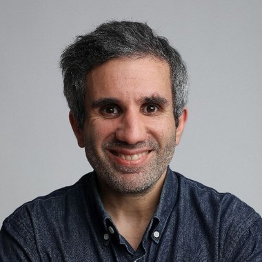 SEBASTIEN - Freelance Digital Marketer