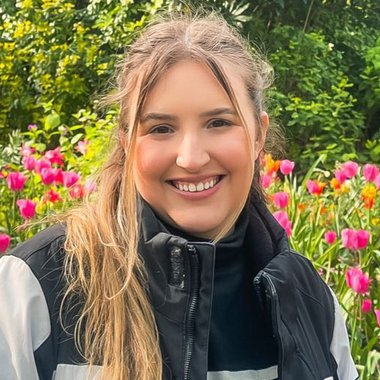 Victória M. - Freelance Assistant Editor