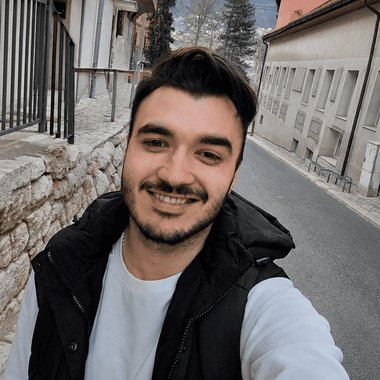 Amar H. - Freelance Content Creator
