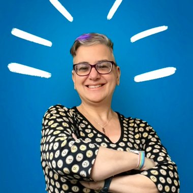 Gilly R. - Freelance Logo Designer