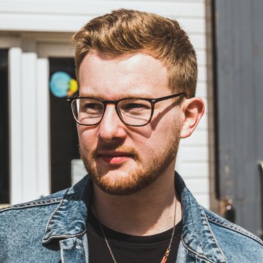 Ian R. - Freelance Sound Engineer