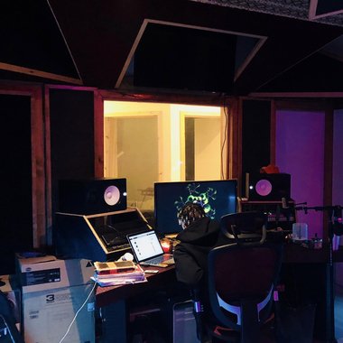 Trendsettatre - Freelance Music Producer