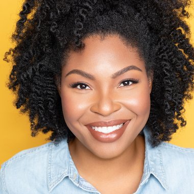 Taureenia F. - Freelance Voiceover Artist