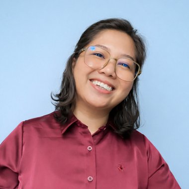 Shaina A. - Freelance Product Designer