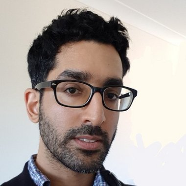 Varun V. - Freelance Graphic Designer