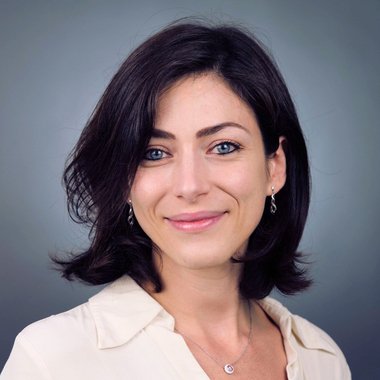 Charline J. - Freelance Digital Marketer