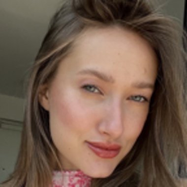 Margarita K. - Freelance Content Creator
