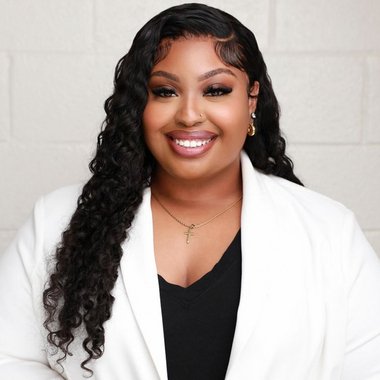 Taylor Y. - Freelance Influencer Marketing Manager