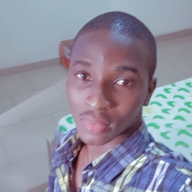 Mayowaadigun - Freelance Brand Designer