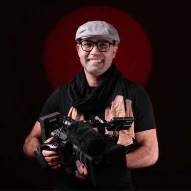 YOUSSEF N. - Freelance Filmmaker