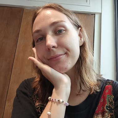 MinqieK - Freelance Writer