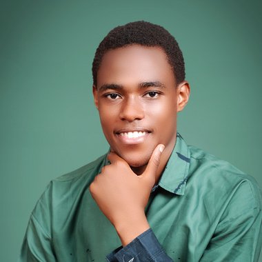 Samuel G. - Freelance Social Media Freelancer