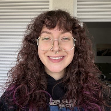 Laura P. - Freelance Filmmaker